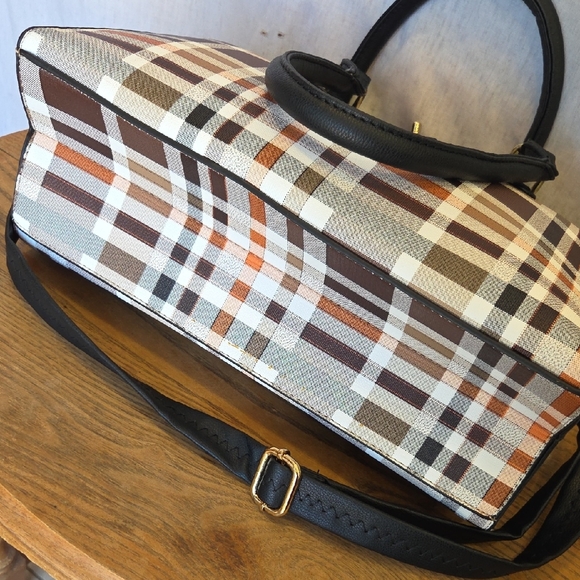 Stylish Plaid Handbag - Black, Brown, and Orange - Picture 8 of 12
